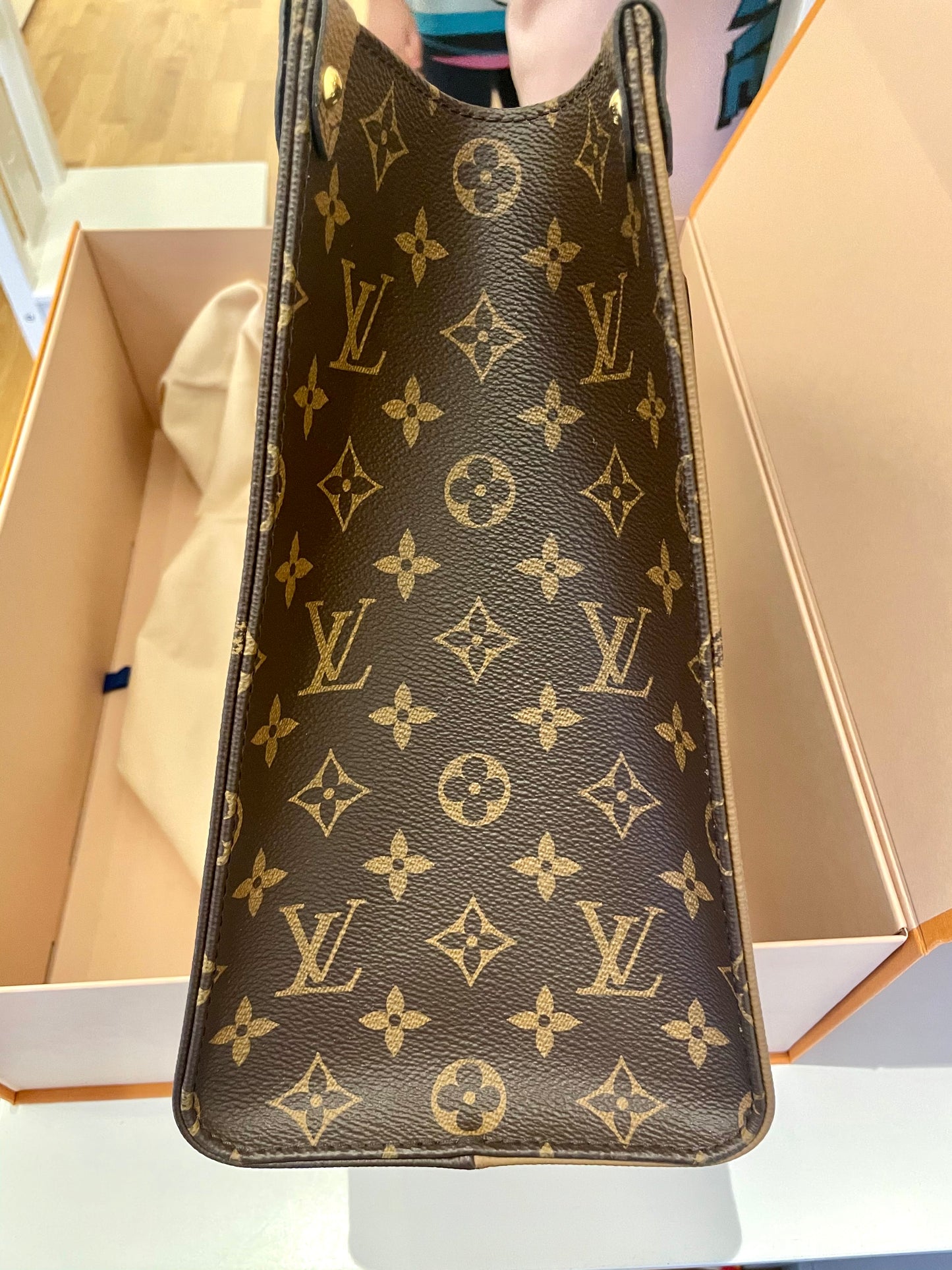 Louis Vuitton On The Go