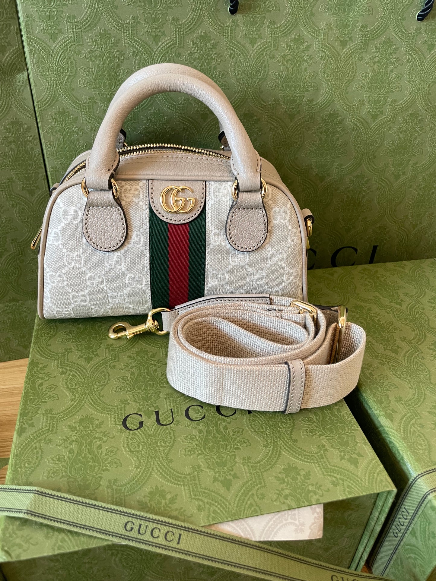 New Gucci Ophidia GG Mini Top Handle