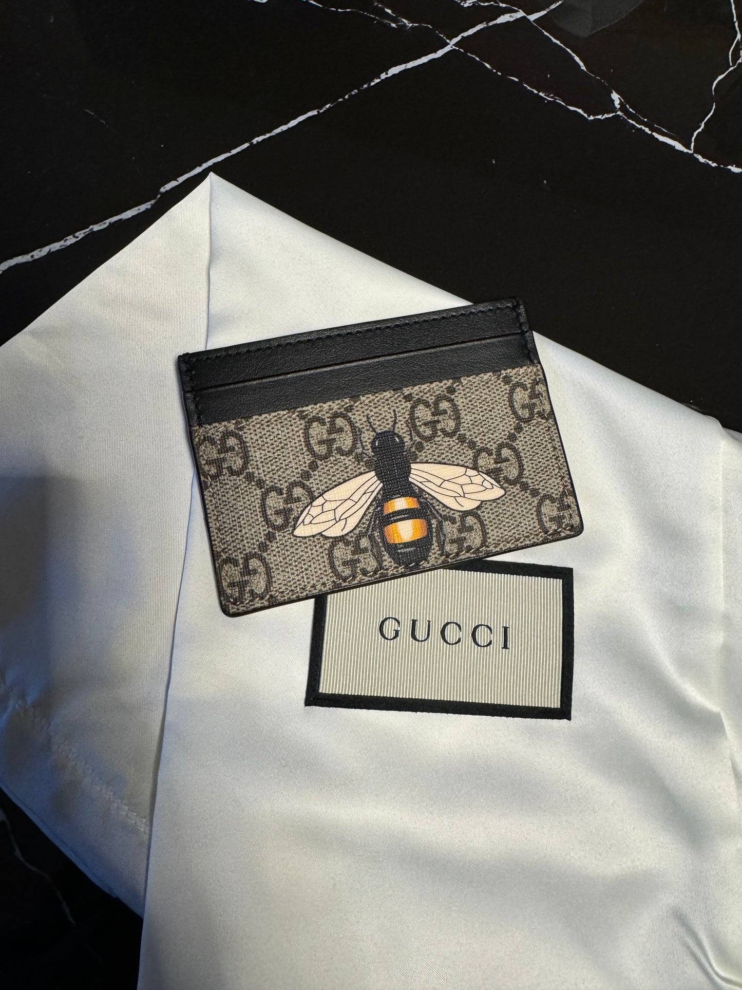Never worn GG Card